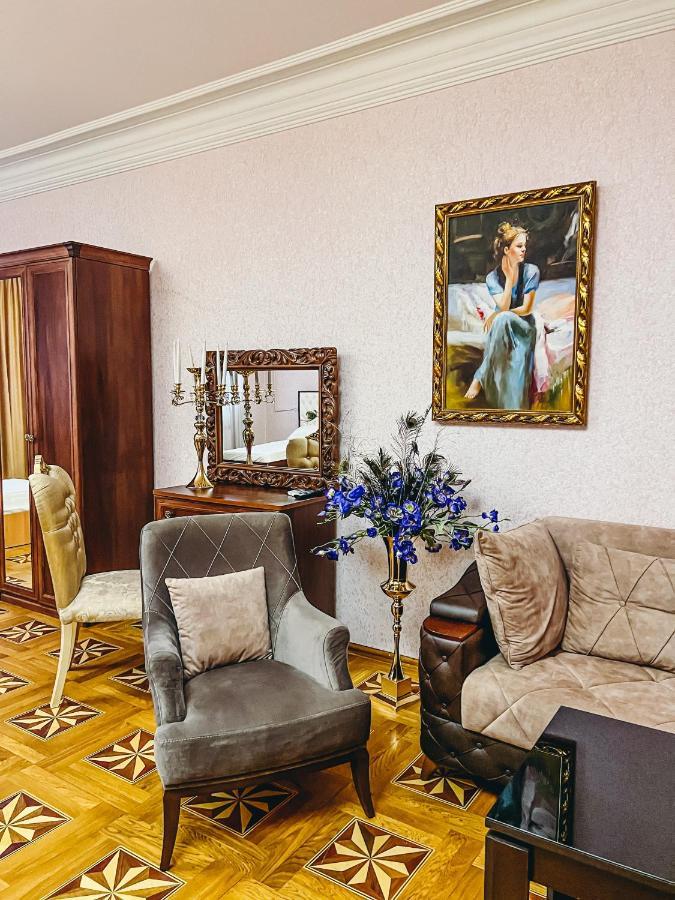 Castle Family Hotel Jerevan Eksteriør billede